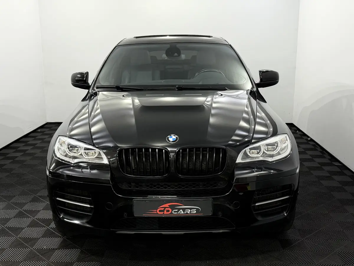BMW X6 M50d: foto 2