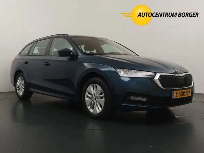 Škoda Octavia Combi 1.0 e-TSi Ambition Mild Hybrid Automaat 2024 leasen bij DreamLease: foto 1
