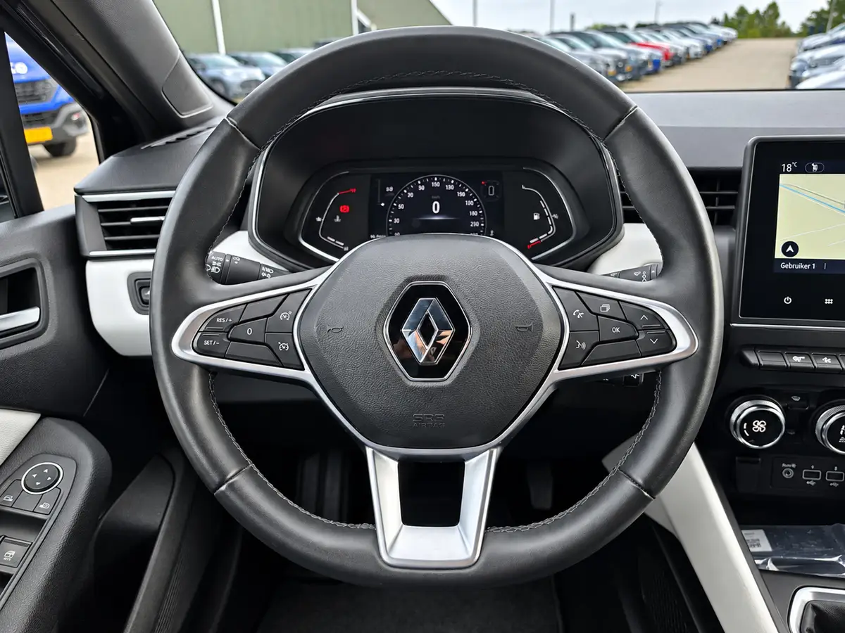 Renault Clio 1.0 TCe 90 Techno: foto 16