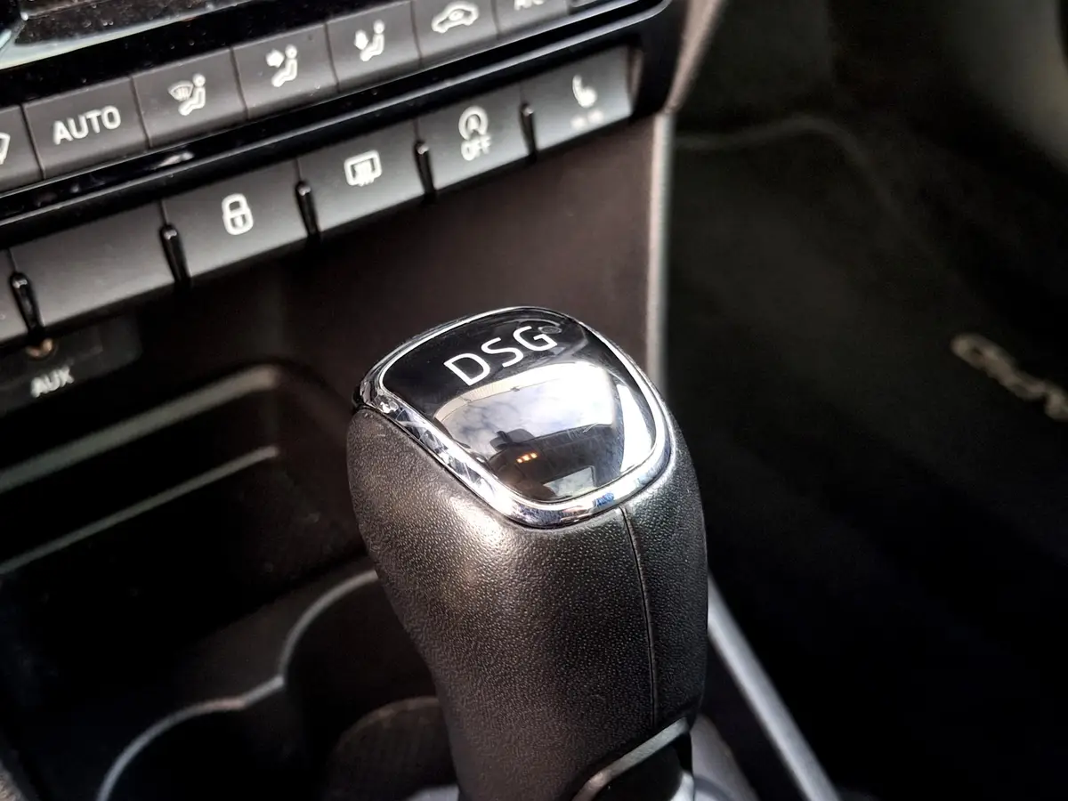 Škoda Rapid Spaceback 1.0 TSI Greentech Drive: foto 2