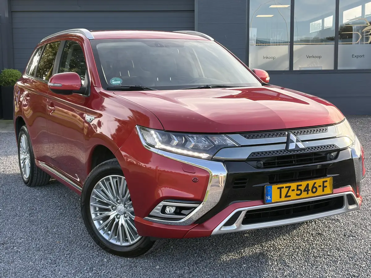 Mitsubishi Outlander 2.4 PHEV Intense: foto 2