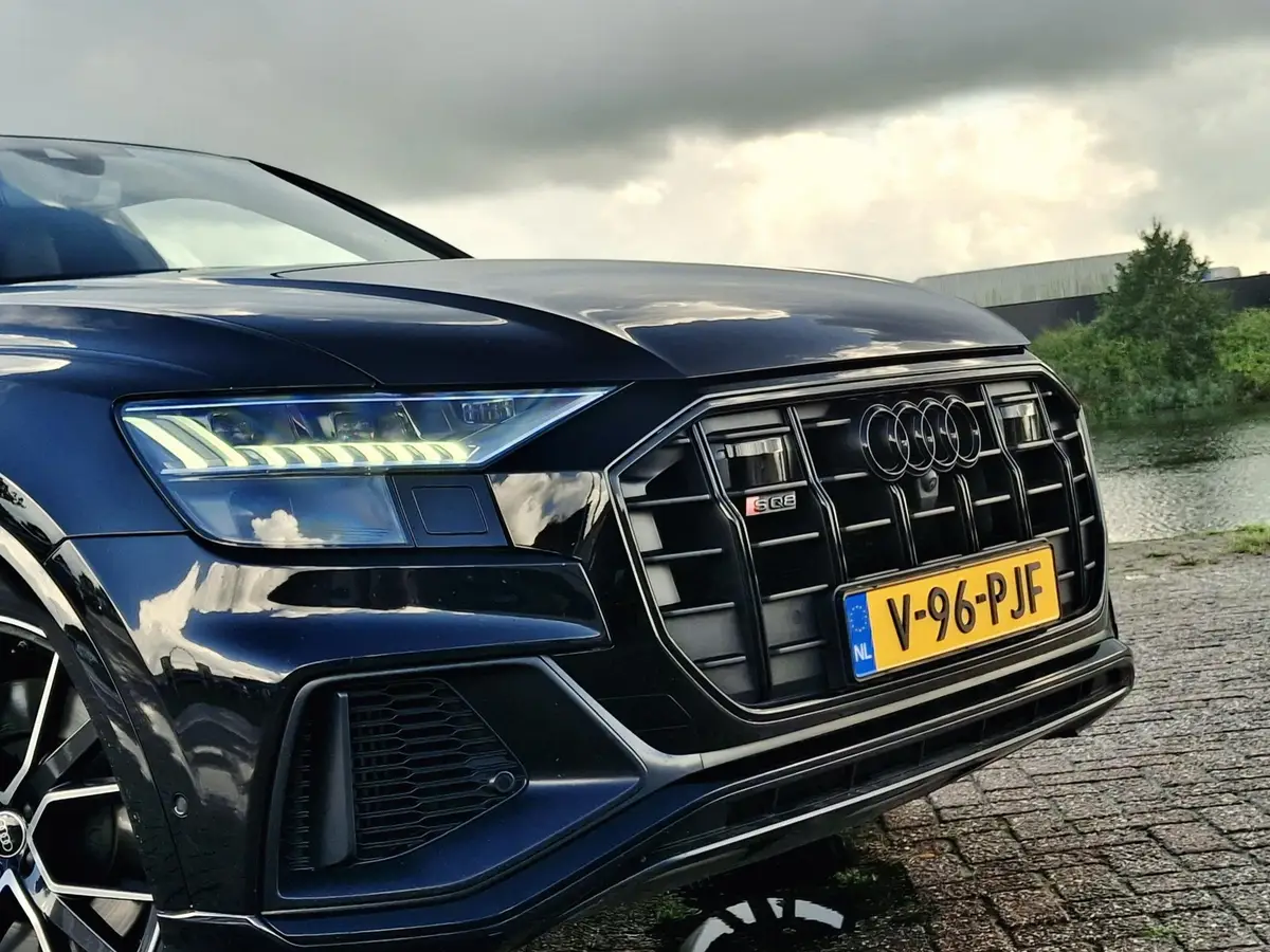 Audi SQ8 4.0 TDI SQ8 quattro SQ8 4.0 TDI SQ8 quattro: foto 2