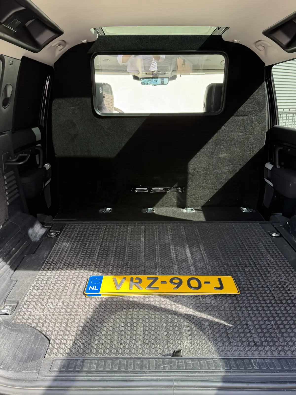 Land Rover Defender 3.0 D250 110 MHEV HSE: foto 30