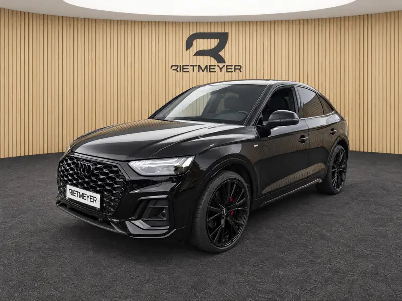 Audi Q5 Sportback 55 TFSI e S edition Competition 2023 leasen bij DreamLease: foto 1