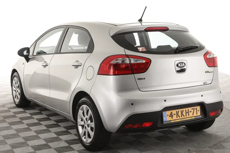 Kia Rio 1.2 CVVT Comfort Pack 2013 leasen bij DreamLease: foto 2