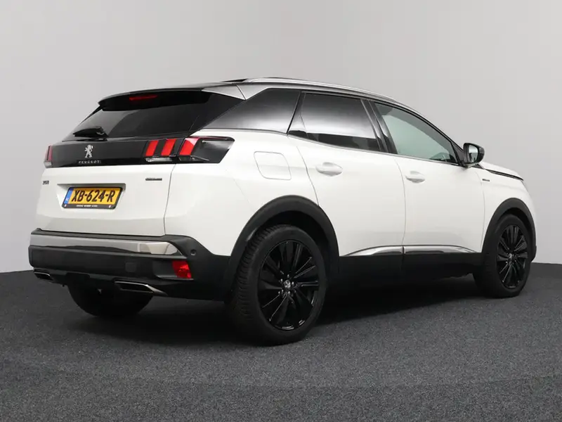 Peugeot 3008 1.2 PureTech GT Line 2018 leasen bij DreamLease: foto 2