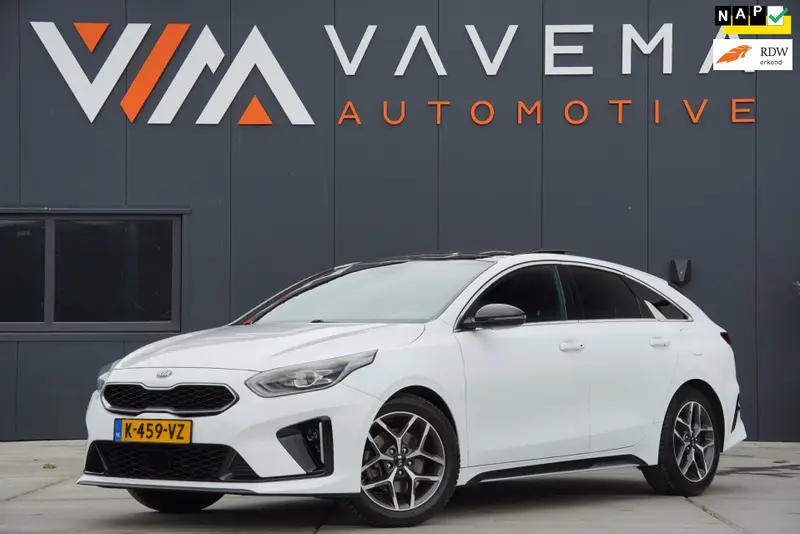 Kia ProCeed 1.0 T-GDI GT-PlusLine 2021 Stoel|Stuur verwarming Carplay Pano Navi Clima Airco Elekt. koffer Cruise control Dodehoek 2021 leasen bij DreamLease: foto 1
