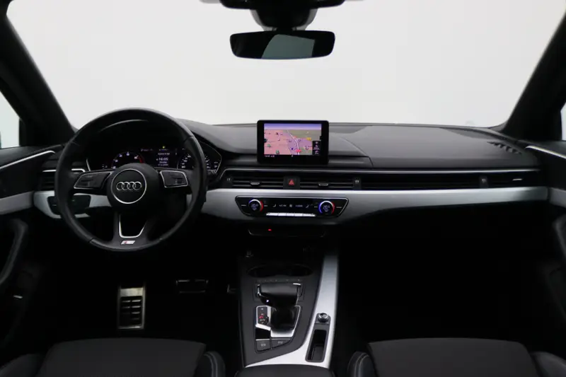 Audi A4 Avant 35 TFSI Sport S line edition 2019 leasen bij DreamLease: foto 2