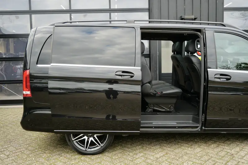 Mercedes-Benz V-Klasse 250d 2019 leasen bij DreamLease: foto 2