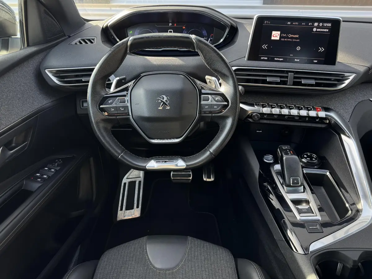 Peugeot 3008 1.2 PureTech GT-Line: foto 2