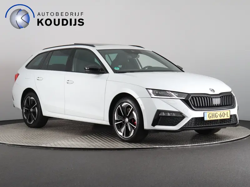 Škoda Octavia Combi 1.4 TSI RS iV PHEV Business 2021 leasen bij DreamLease: foto 1