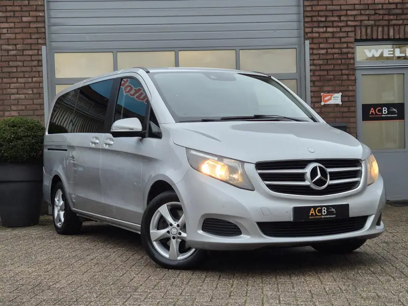 Mercedes-Benz V-Klasse 250d 4-MATIC Lang, Euro 7 persoons, Automaat. 2018 leasen bij DreamLease: foto 1
