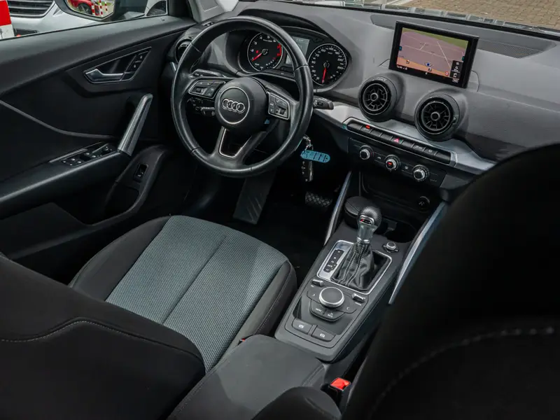 Audi Q2 1.4 TFSI CoD Design S-Line 2017 leasen bij DreamLease: foto 2