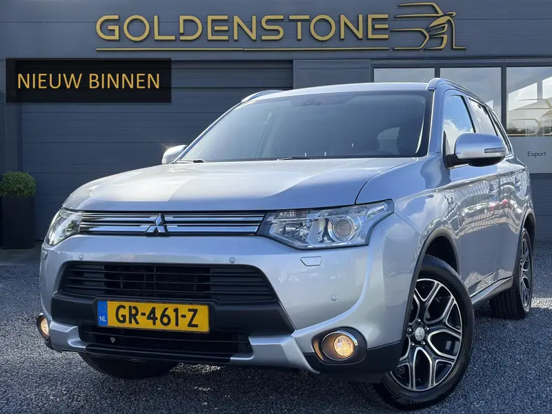 Mitsubishi Outlander 2.0 PHEV Executive Edition X-Line 2015 leasen bij DreamLease: foto 1