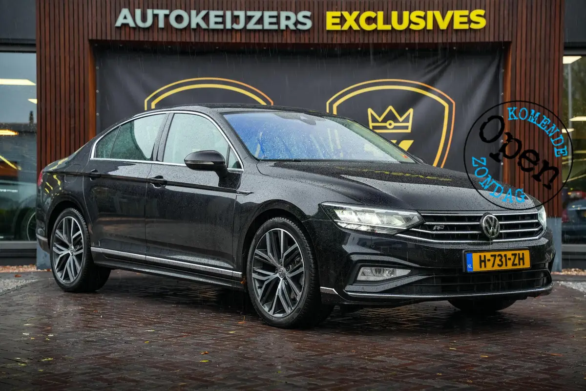 Volkswagen Passat 1.5 TSI Elegance Business R: foto 1