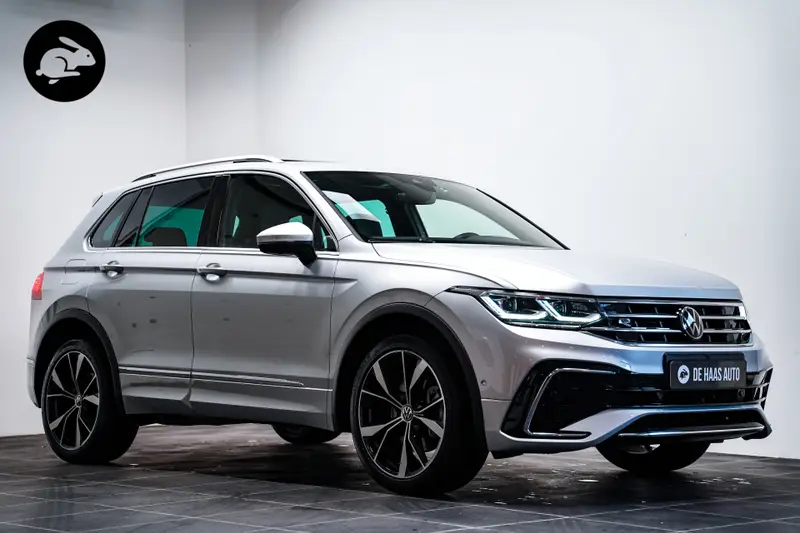 Volkswagen Tiguan 1.4 TSI eHybrid R-Line|97,7%SOH|Pano dak|Leder|20 inch|Elektr stoel 2023 leasen bij DreamLease: foto 1