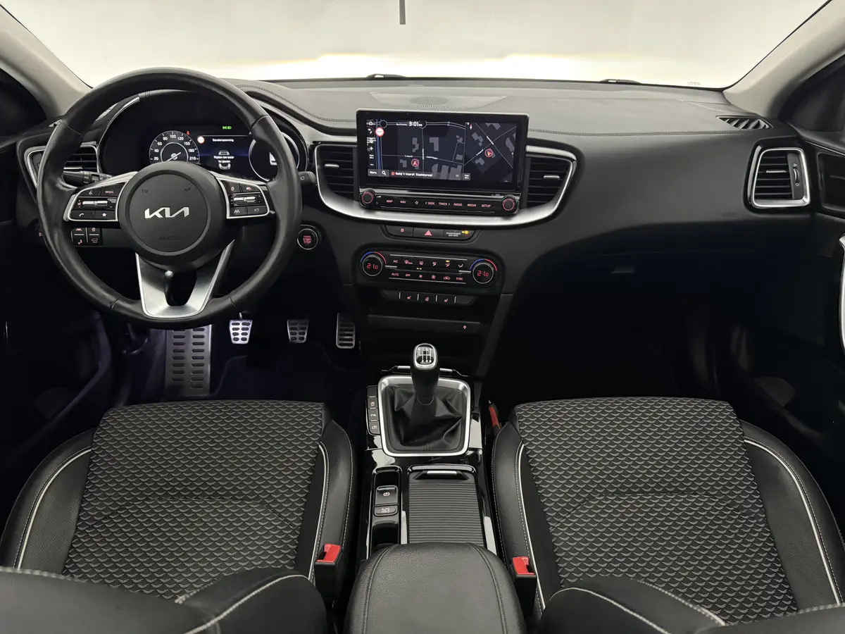 Kia Ceed 1.0 T-GDi ExecutiveLine: foto 2