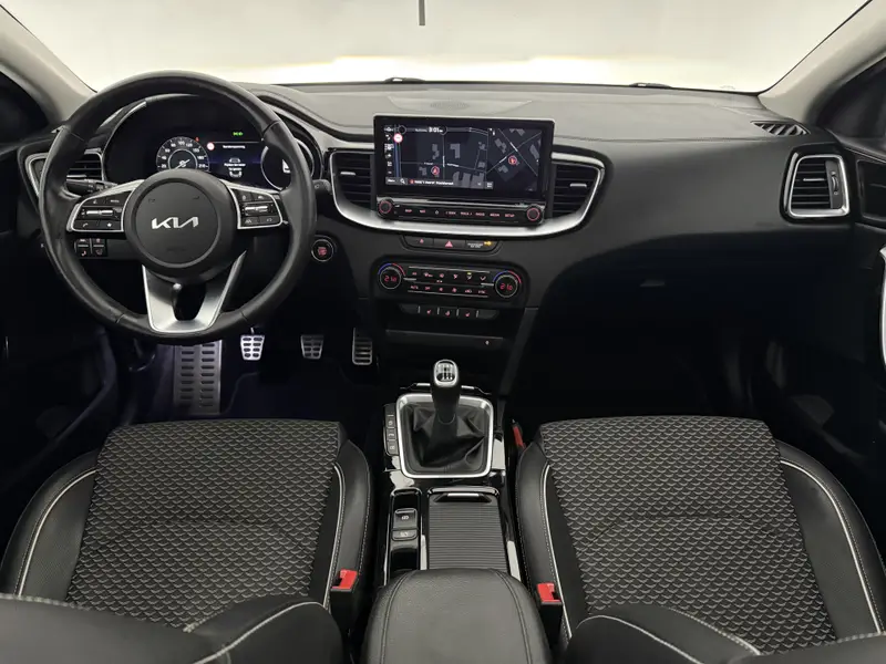 Kia Ceed 1.0 T-GDi ExecutiveLine 2024 leasen bij DreamLease: foto 2