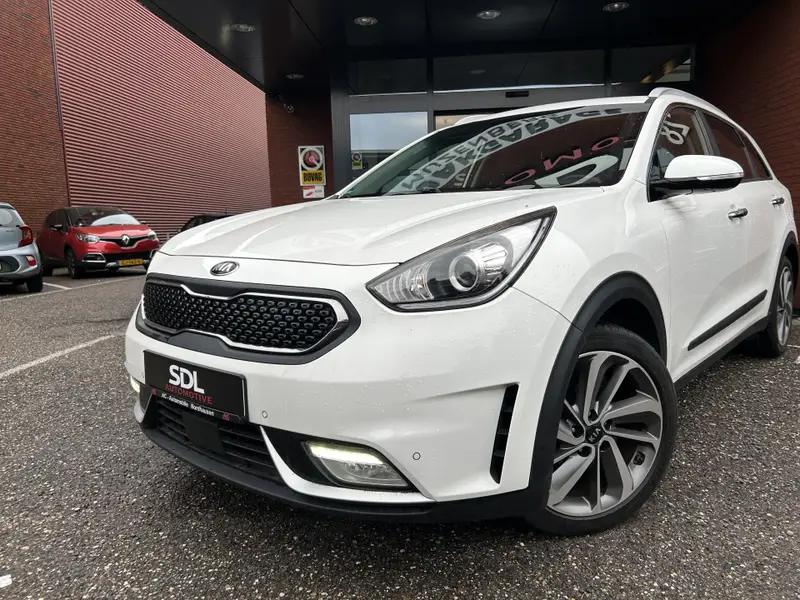 Kia Niro 1.6 GDi Hybrid ExecutiveLine // FULL LED // NAVI + CARPLAY // LEDER // JBL AUDIO // STUUR + STOELVERWARMING/VERKOELING // ADAPTIVE CRUISE 2019 leasen bij DreamLease: foto 2