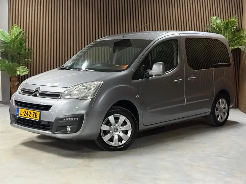 Citroën Berlingo 1.6 VTi Live 2017 leasen bij DreamLease: foto 1