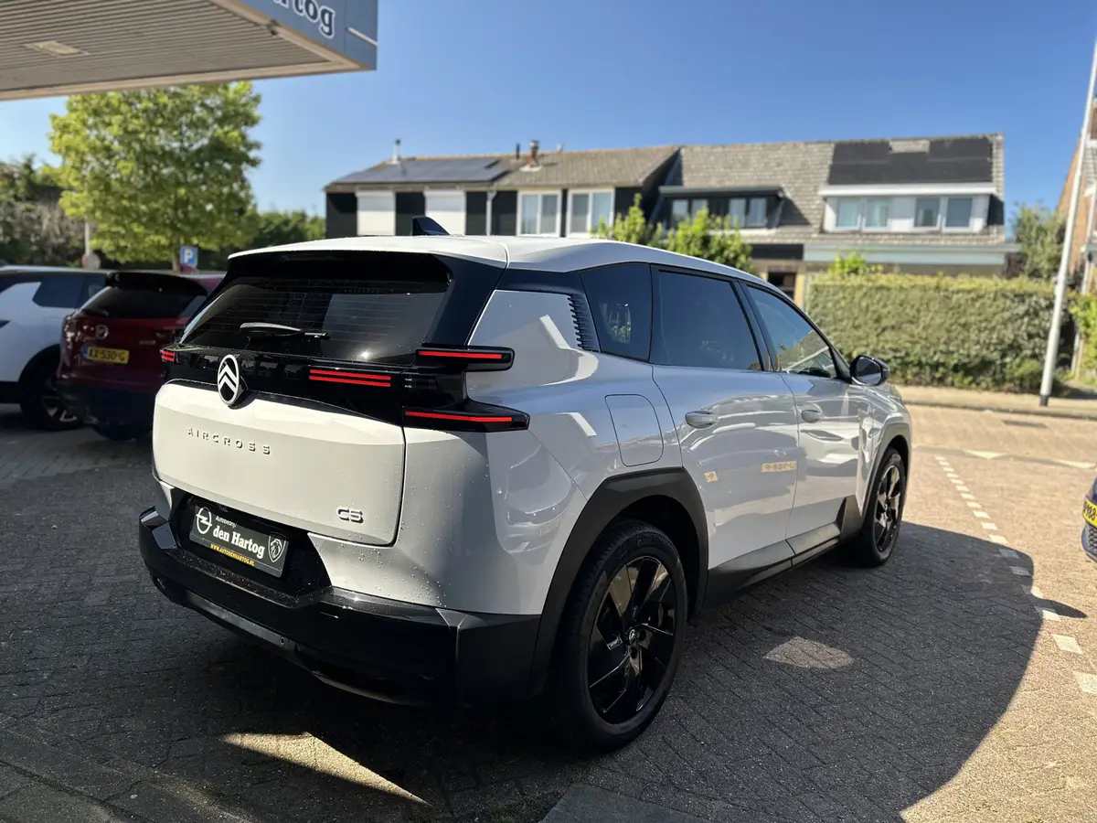 Citroën C5 Aircross 1.2 Hybrid 145 Max: foto 2