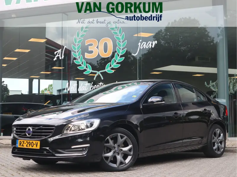 Volvo S60 2.0 T3 Nordic+ 2018 leasen bij DreamLease: foto 1