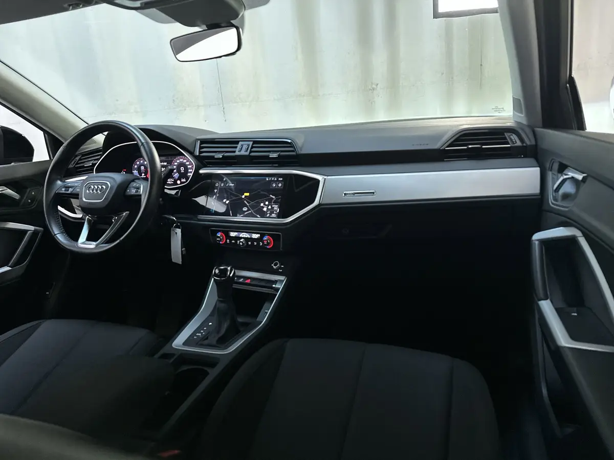 Audi Q3 Sportback 35 TFSI Business Edition Virtual Cockpit Navigatie Parkeersensoren App-Connect: foto 2