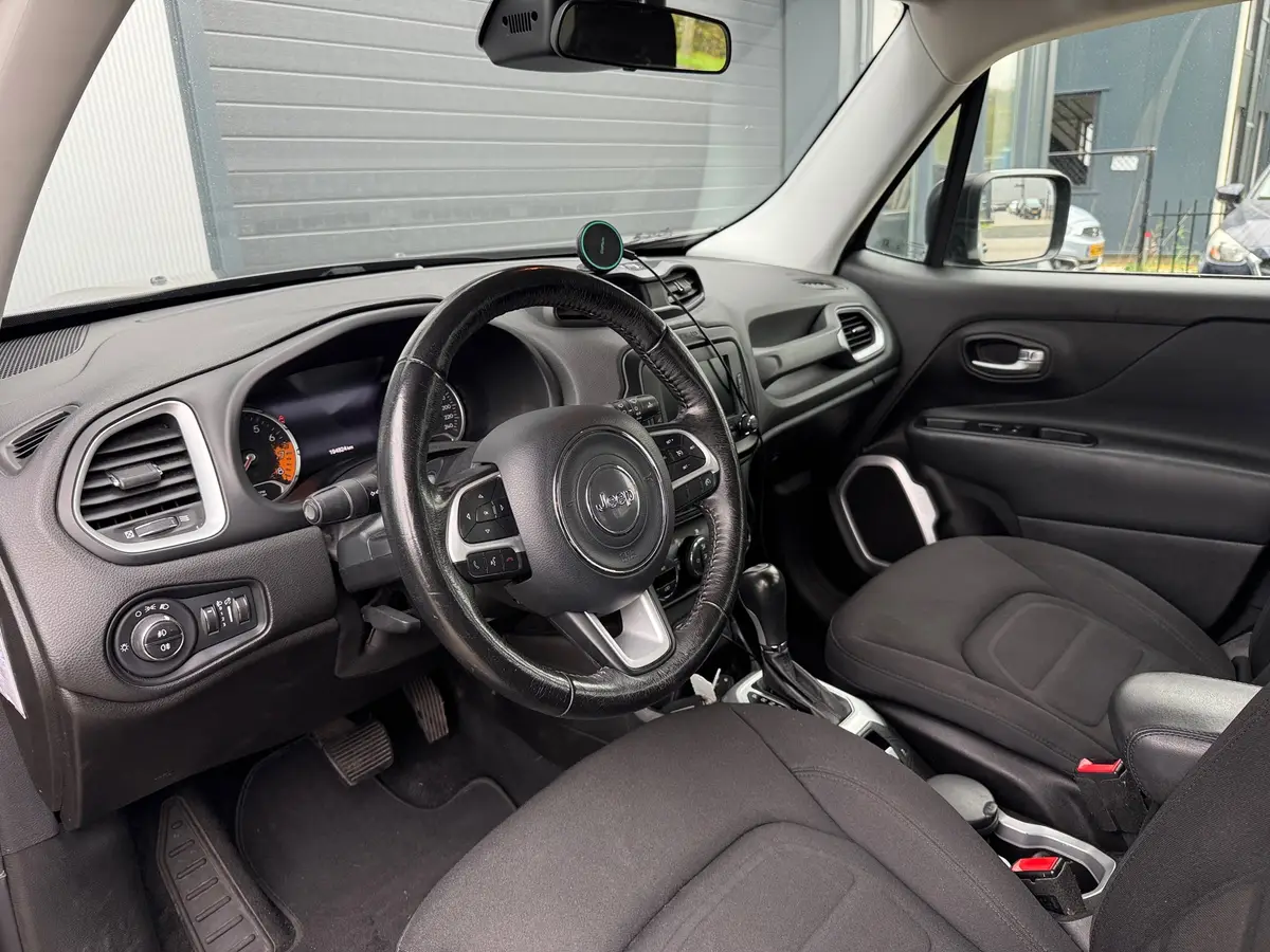 Jeep Renegade 1.4 MultiAir Limited / AUTOMAAT / CAMERA / MAT: foto 2