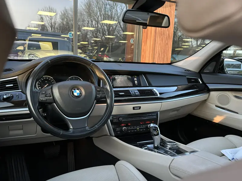 BMW 5 Serie Gran Turismo 520d High Executive 2016 leasen bij DreamLease: foto 2