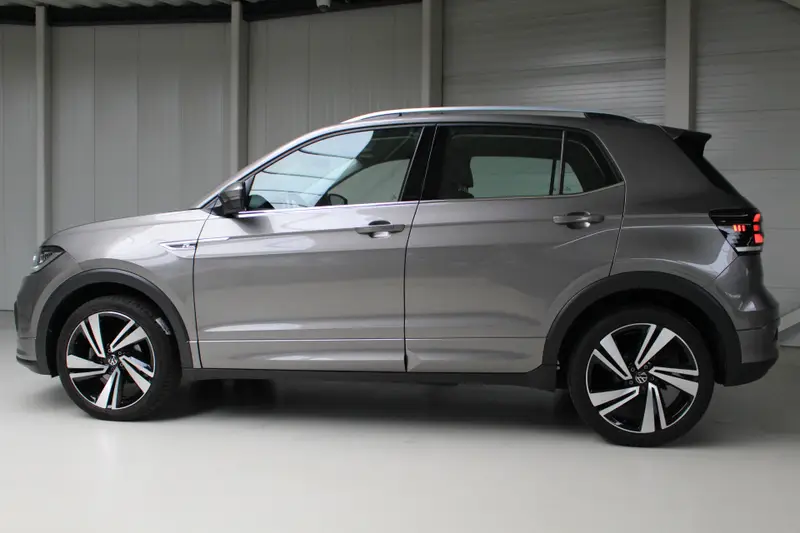 Volkswagen T-Cross 1.5 TSI DSG R-LIne Exterieur 2021 leasen bij DreamLease: foto 2