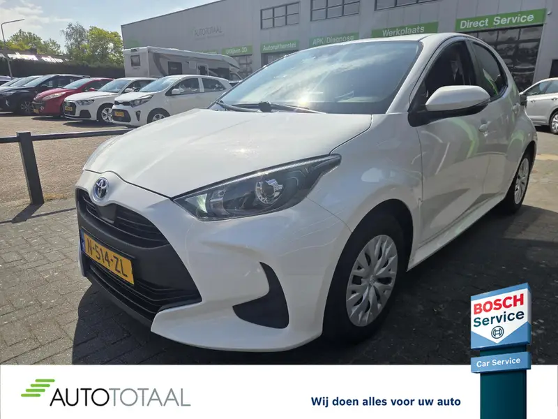 Toyota Yaris 1.5 Hybrid Active 2022 leasen bij DreamLease: foto 1