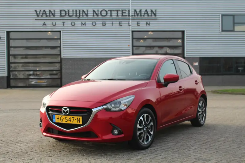 Mazda 2 1.5 Skyactiv-G GT-M 2015 leasen bij DreamLease: foto 1