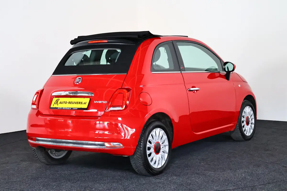 Fiat 500C 1.0 Hybrid RED: foto 2