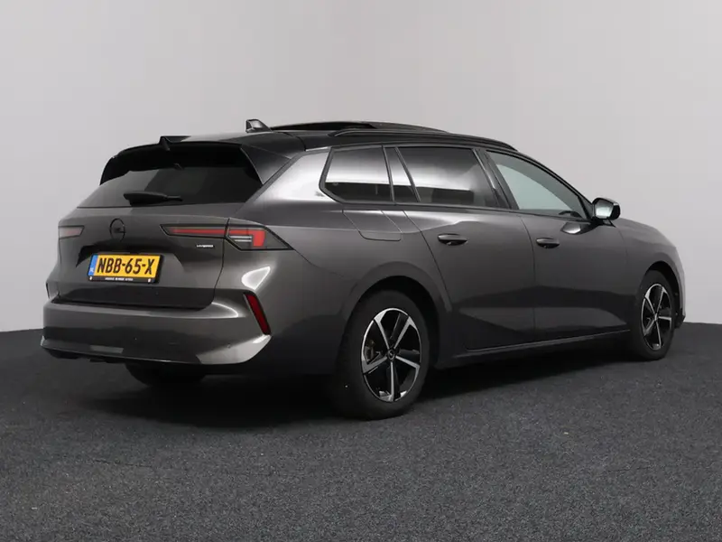 Opel Astra Sports Tourer 1.2 Turbo Hybrid GS 2025 leasen bij DreamLease: foto 2