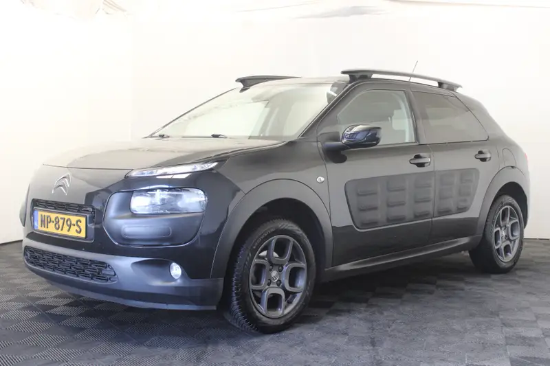 Citroën C4 Cactus 1.2 PureTech Shine 2017 leasen bij DreamLease: foto 1