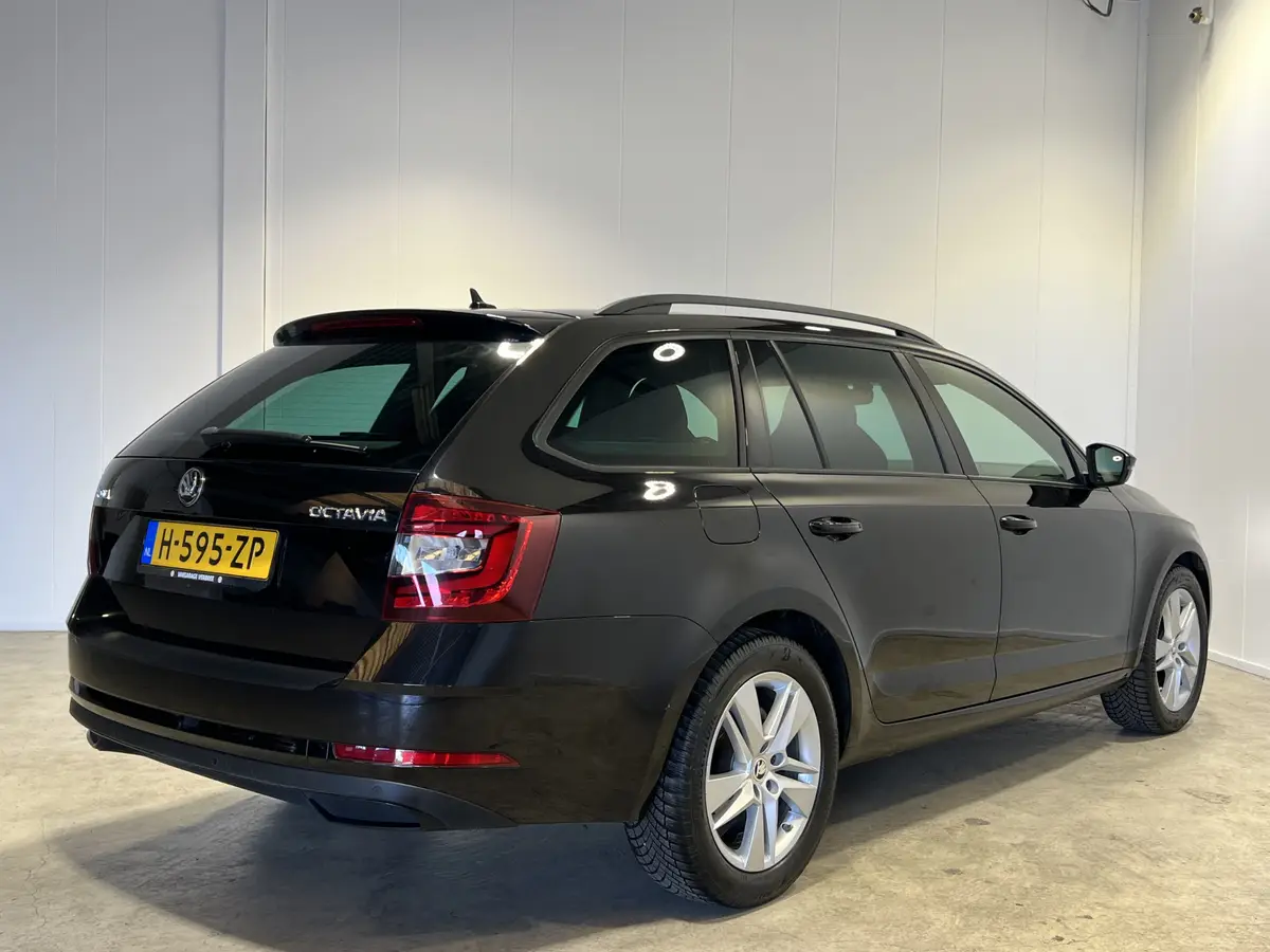 Škoda Octavia Combi 1.0 TSI Greentech Sport Business: foto 2