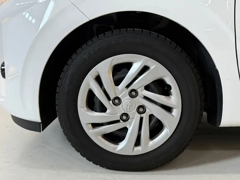 Hyundai i10 1.0 Comfort 5-zits*Lane assist* 2023 leasen bij DreamLease: foto 2