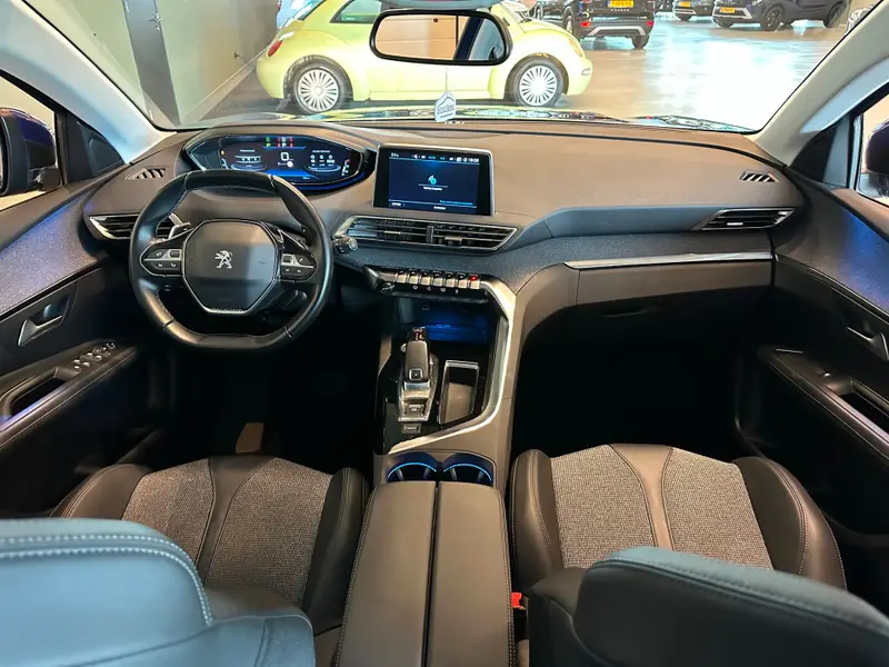 Peugeot 3008 1.2 PureTech AUTOMAAT BLUE LEASE PREMIUM AVANTAGE|CLIMA AIRCO|NAVIGATIE|APPLE CARPLAY+ANDROID|ADAPTIVE CRUISECONTROL 2020 leasen bij DreamLease: foto 2