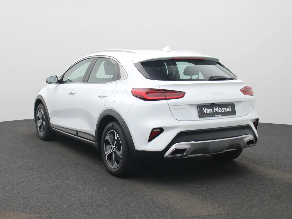 Kia XCeed 1.6 GDi PHEV DCT Business Line: foto 2