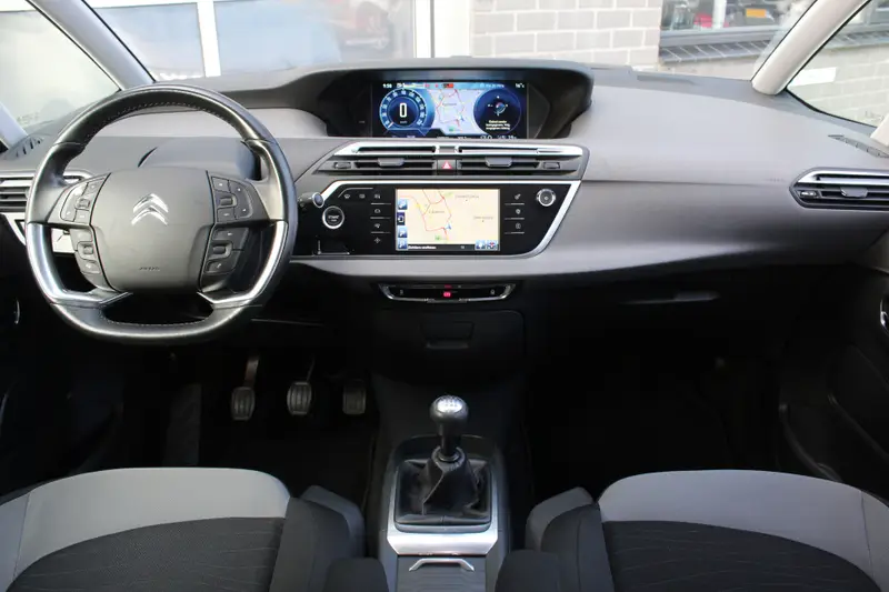Citroën Grand C4 Picasso 1.6 THP Business 2013 leasen bij DreamLease: foto 2