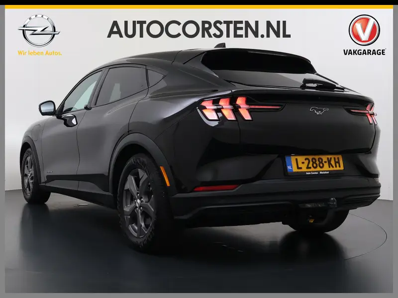 Ford Mustang Mach-E RWD 75kWh SOH 95% Adap.Cruise B&O®-Hifi Leder+Memory Trekhaak Stoel+Stuurverwarming Elek.Stoelen Navi Pdc 2021 leasen bij DreamLease: foto 2