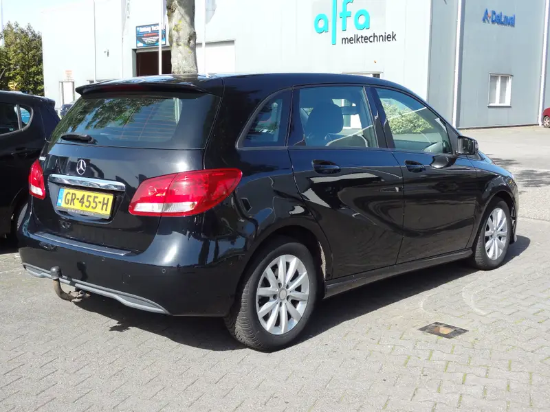 Mercedes-Benz B-Klasse 180 Ambition 2014 leasen bij DreamLease: foto 2