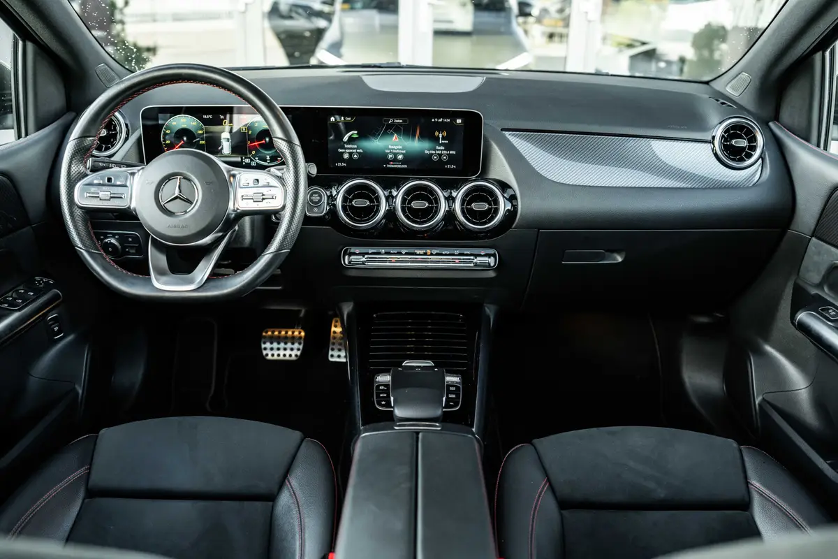 Mercedes-Benz B-Klasse 200 Business Solution AMG: foto 2