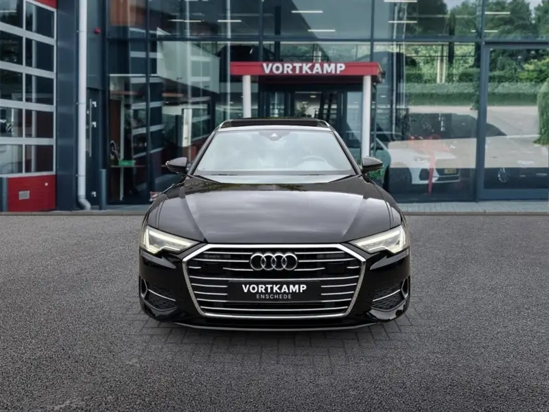 Audi A6 45 TFSI QUATTRO SPORT PANO-DAK/LEDER/CAMERA/TREKHAAK/ACC 2019 leasen bij DreamLease: foto 2