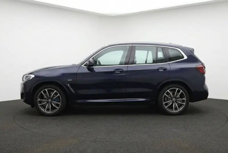 BMW X3 Bmw X3 xDrive30e High Executive M Sport Pano | Laser | Leder | 360° | HUD | Innovation Pack 2021 leasen bij DreamLease: foto 2