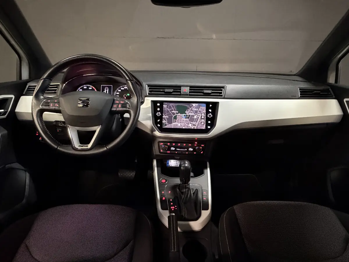 SEAT Arona 1.0 TSI Xcellence Business Intense | Camera | Sfeerverlichting | Stoelverwarming: foto 2