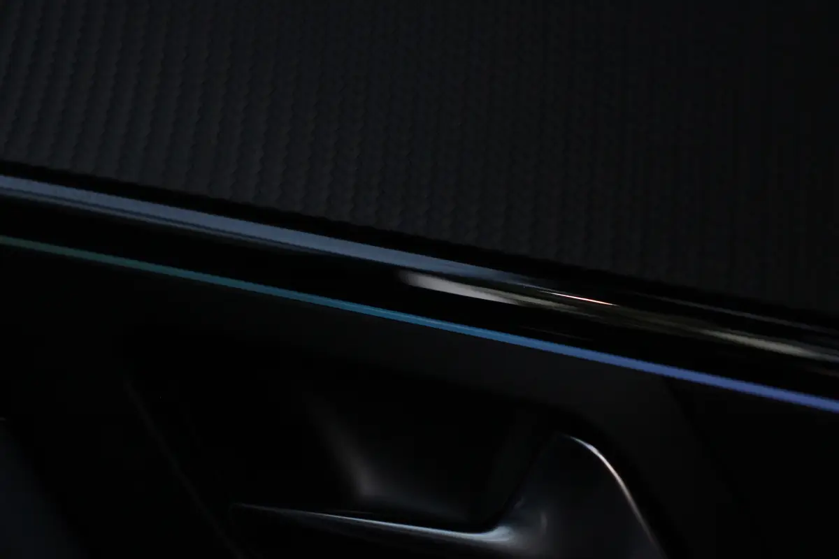 Peugeot e-208 EV GT 50 kWh: foto 25