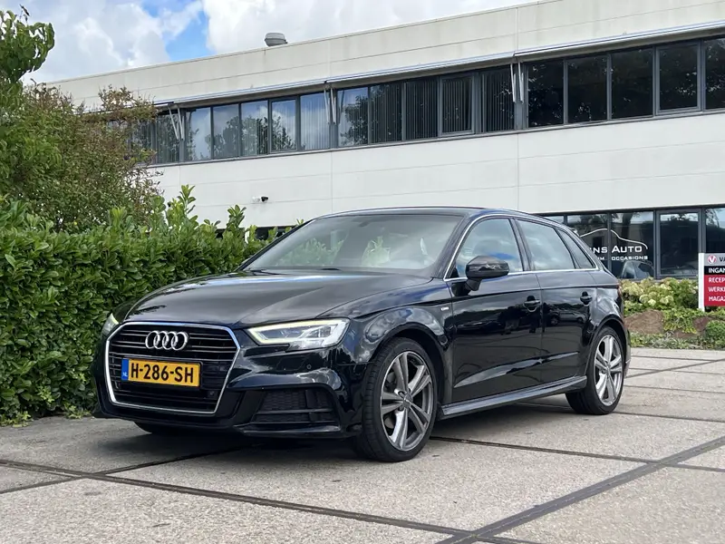 Audi A3 Sportback 1.4 TFSI CoD Sport S Line Edition 2017 leasen bij DreamLease: foto 1