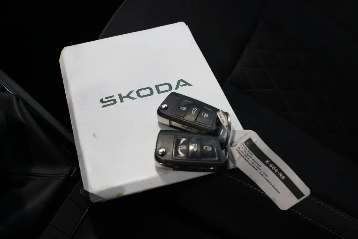 Škoda Scala 1.0 TSI Sport Business: foto 29