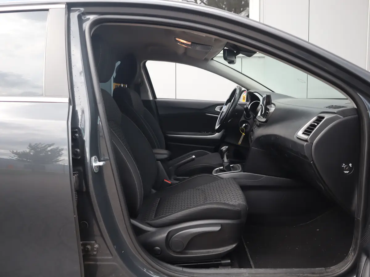 Kia Ceed Sportswagon 1.0 T-GDi DynamicLine: foto 21